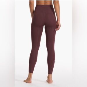 Vuori Evolve Legging